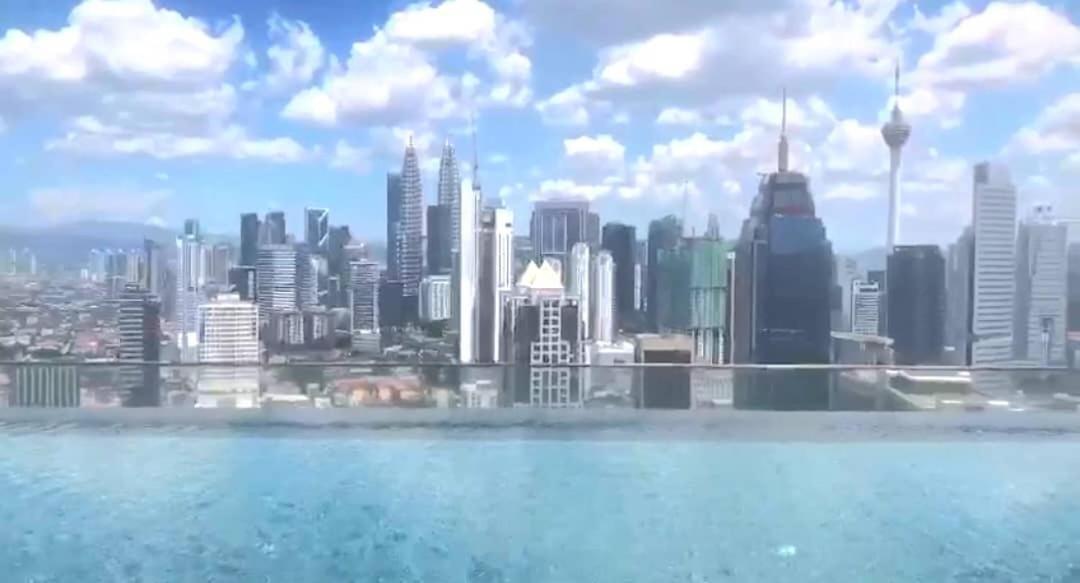 Regalia Klcc View Rooftop Infinity Pool By Angkasa Homes