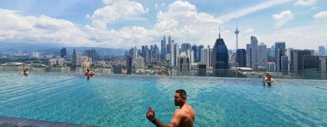 Regalia Klcc View Rooftop Infinity Pool By Angkasa Homes *