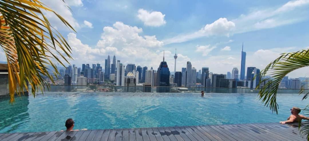 Regalia Klcc View Rooftop Infinity Pool By Angkasa Homes *