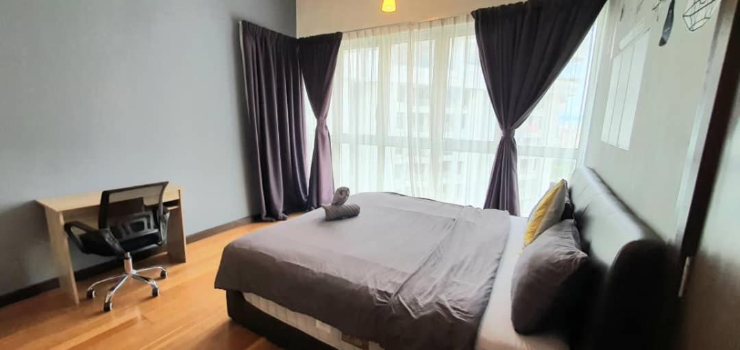 Pangsapuri Regalia Klcc View Rooftop Infinity Pool By Angkasa Homes *
